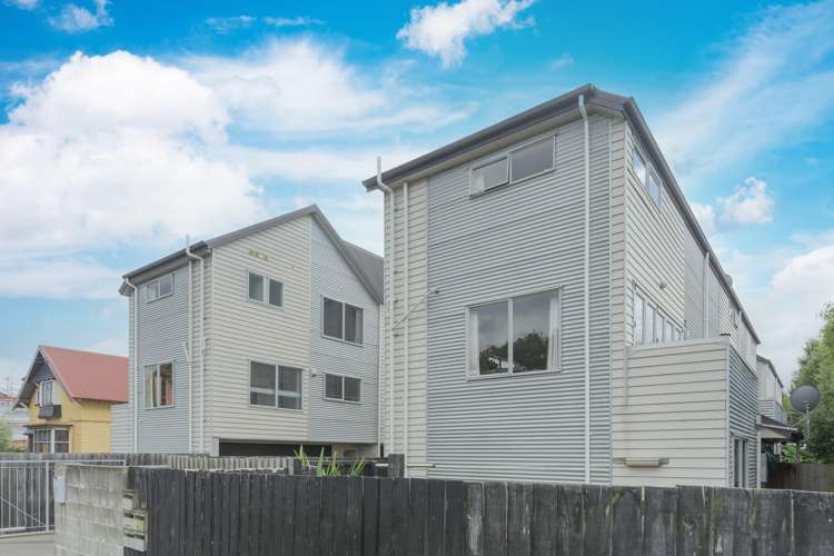 1/443 Hereford Street Linwood_19