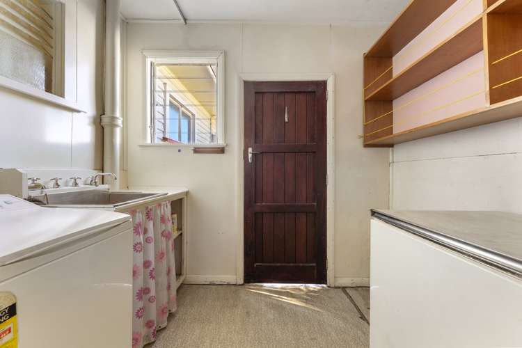 5 Glenroy Crescent Springlands_12