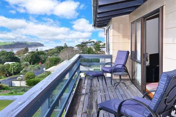 11 Everard Avenue Army Bay_13