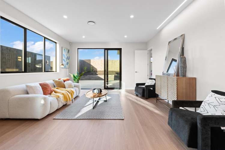 98 Huanui Drive_2