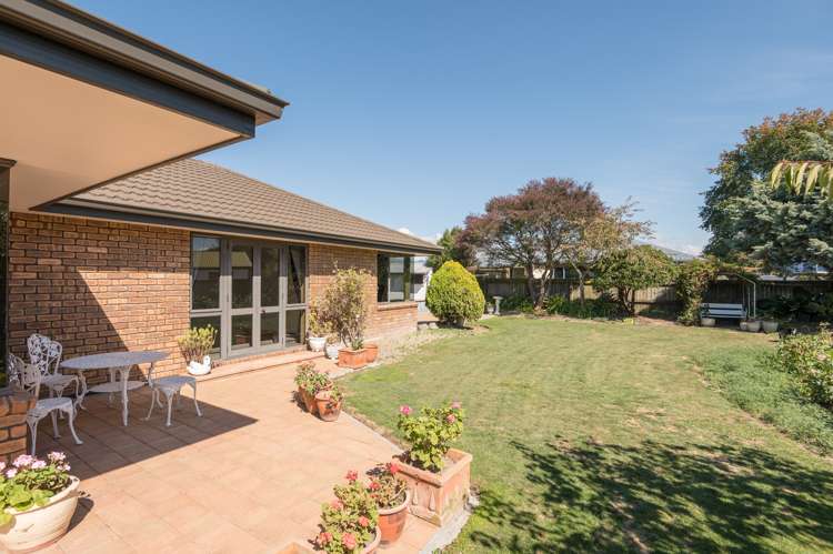 39 Malthouse Crescent Brightwater_5