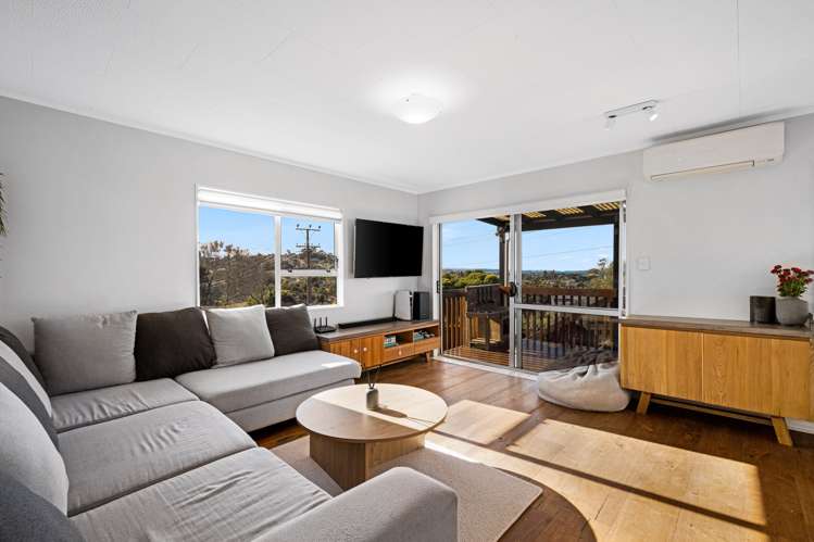 77b Elliston Crescent Stanmore Bay_9