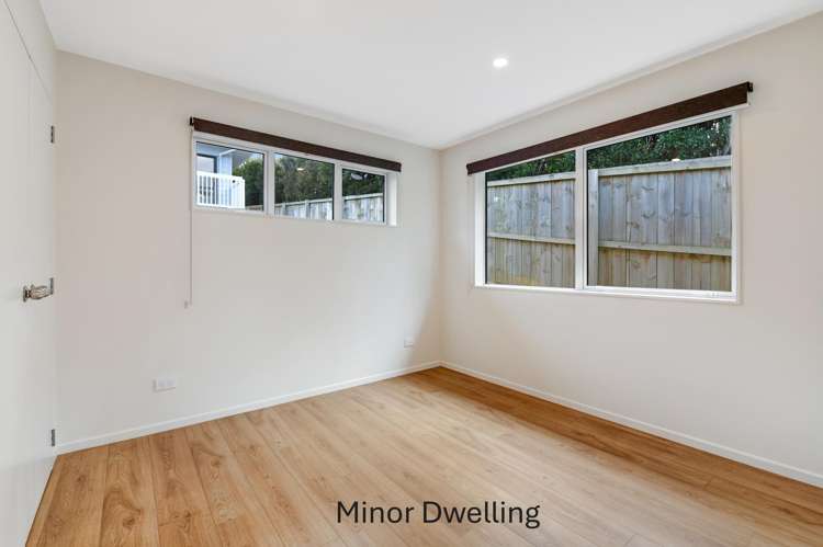 47 Amorino Drive Red Beach_41