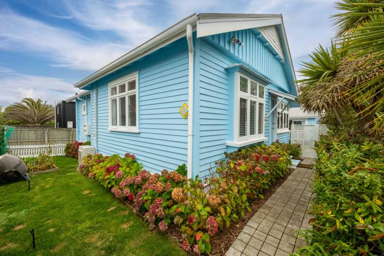 8 Effingham Street North New Brighton_19