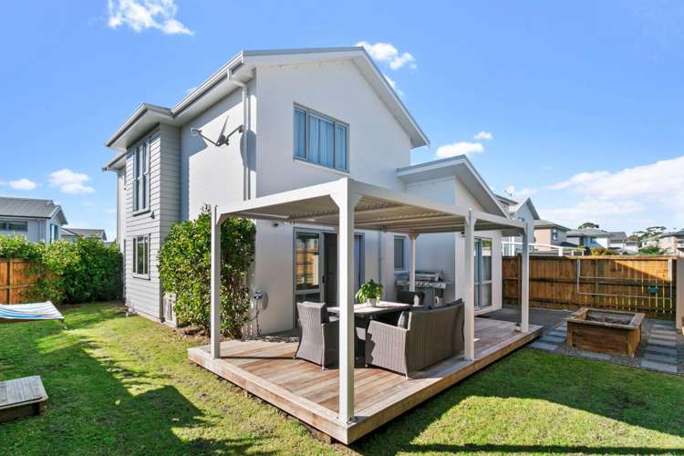 20 Arthur Rolfe Lane Swanson_5