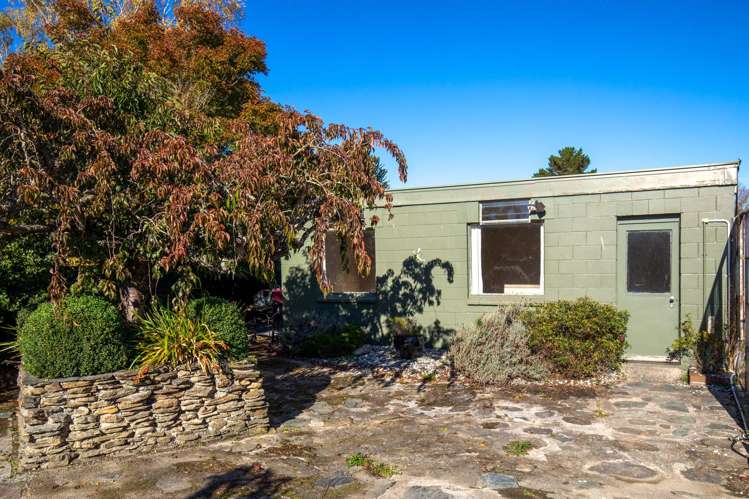 7 & 8 Ormaglade Place Millers Flat_24