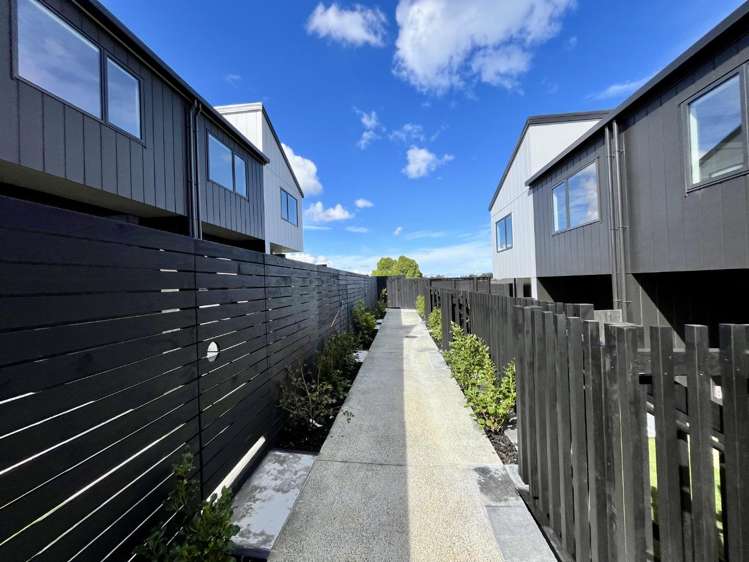 6/253 New Windsor Road 1733_11