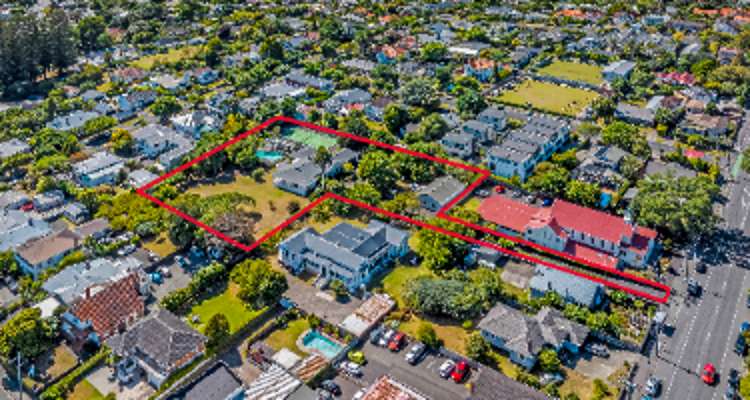 12 Mount Albert Road_0