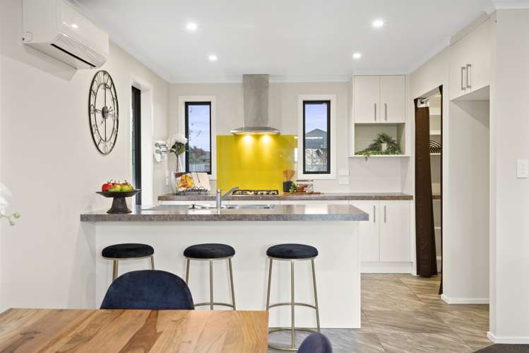 18 Kingdon Street Leamington_11