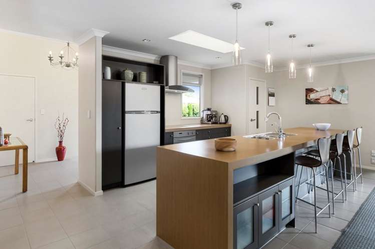 7 Balboa Key Papamoa_5