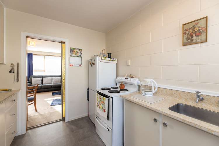 1/113 Middlepark Road Sockburn_4