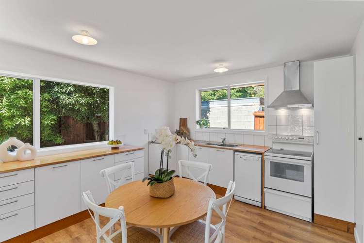 2/170 Sawyers Arms Road Bishopdale_6