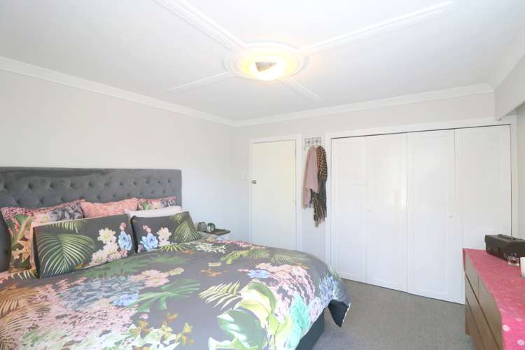 400 North Road Waikiwi_19