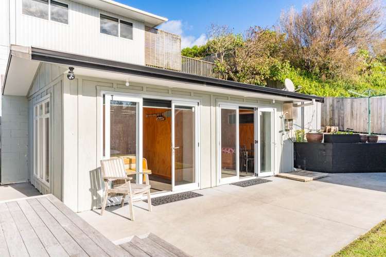 836 Cove Road Waipu_13