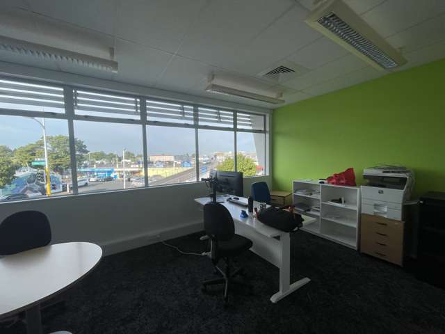 58 Broadway Papakura_1