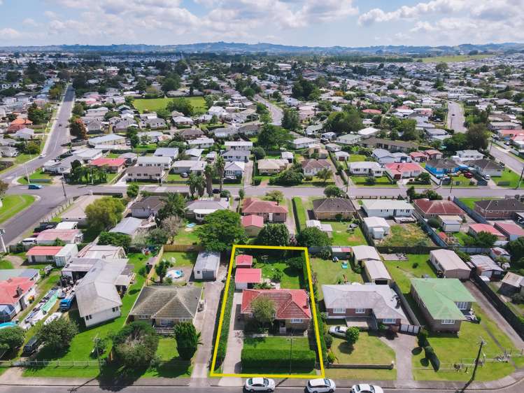 8 Kerry Place Papakura_12