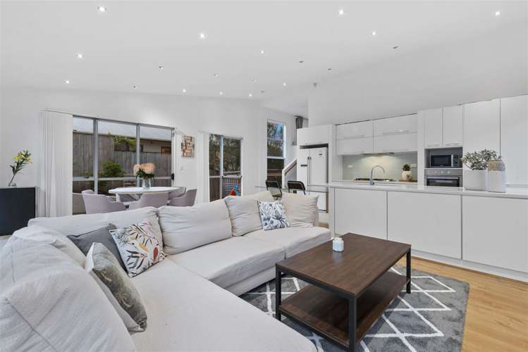 684a Beach Road Browns Bay_5