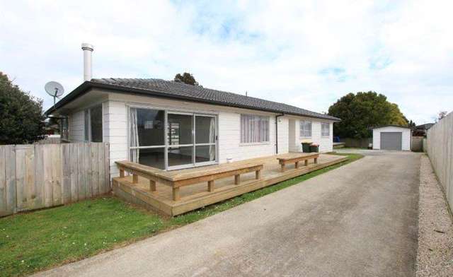 Exquisite 3 Bedroom Home in the Heart of Manurewa