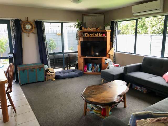 11a Jordan Avenue Onehunga_4