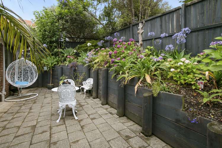 33 Tirohunga Drive Henderson_12