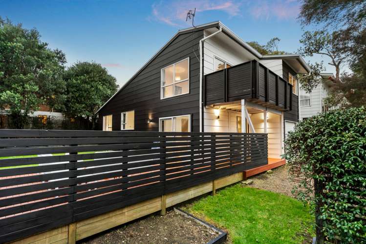 2/3 Camrose Place Glenfield_18
