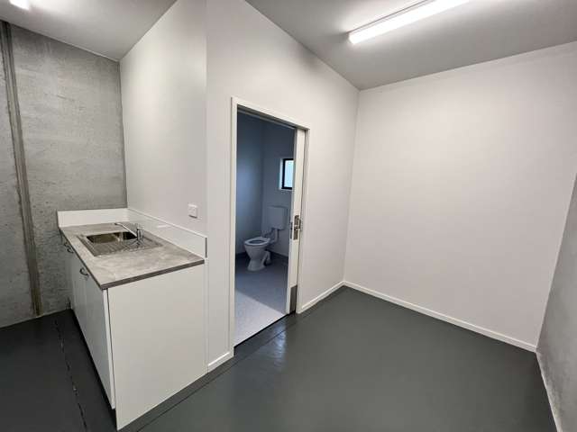 31/36 Peters Way Silverdale_2