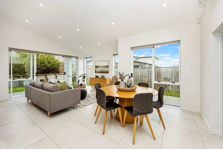 12 Flaxfield Lane Beachlands_7