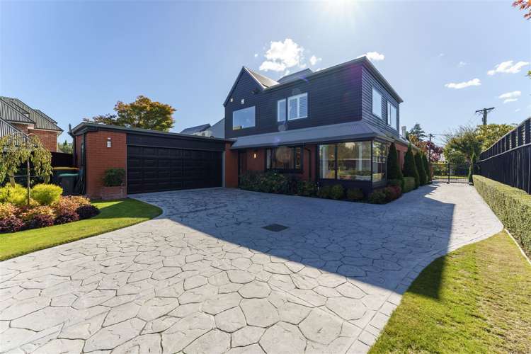 24 Poynder Avenue Merivale_15