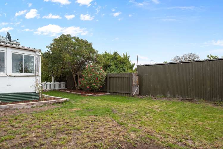 6 Warwick Street Mayfield_17