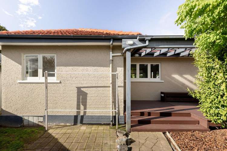 16a Emmett Street Greerton_23