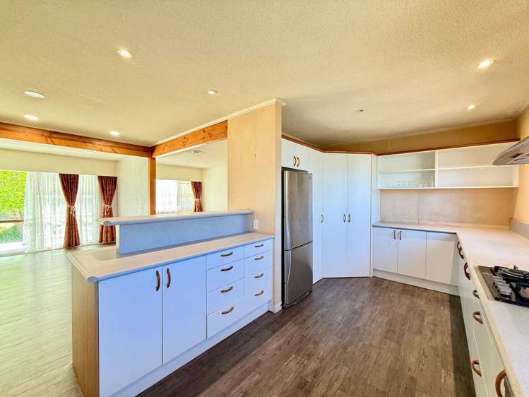 305 No 3 Road Te Puke_13