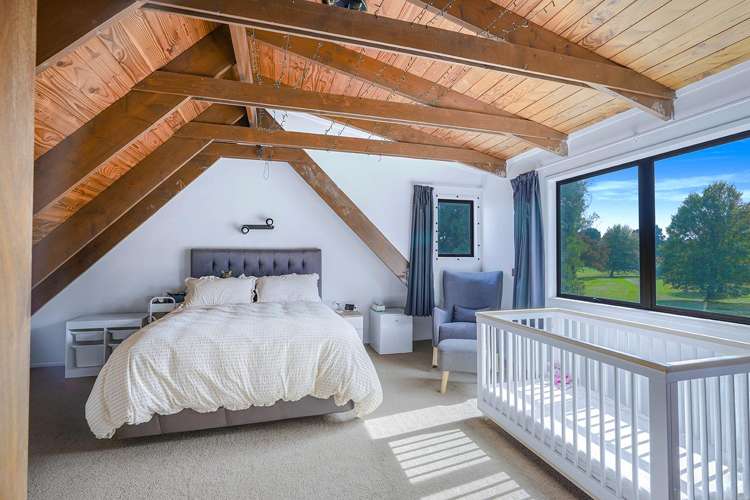 74a Kahikatea Drive Melville_7