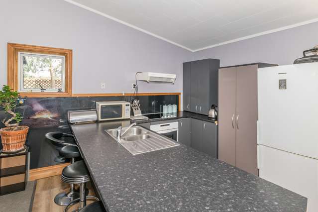 134 Springs Road Hornby_2