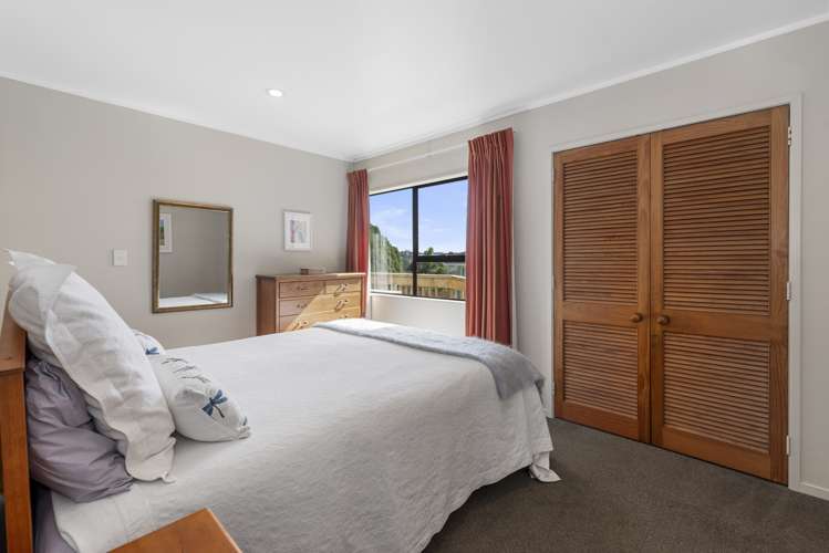 133a Vodanovich Road Te Atatu South_11
