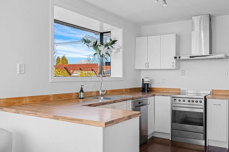 42 Chedworth Avenue Bishopdale_2