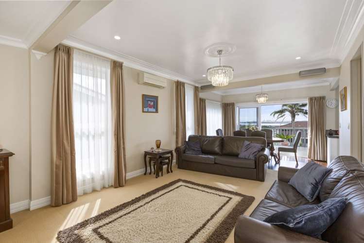 229 Te Atatu Road Te Atatu South_8