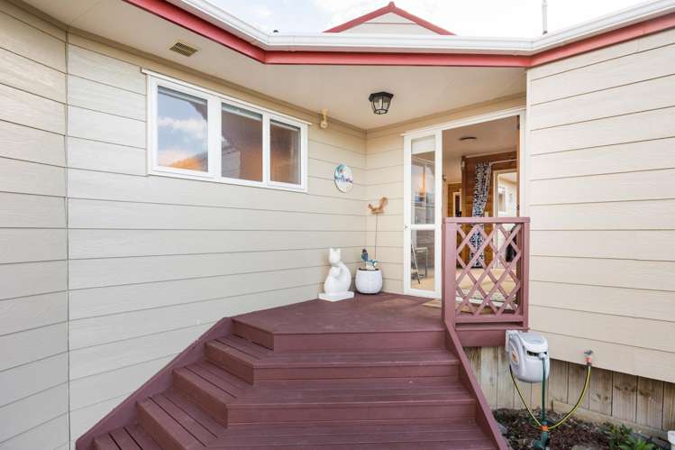 7C Mountfort Grove Feilding_4