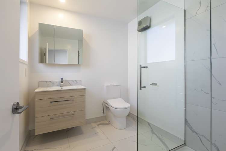 17/232 Marine Parade New Brighton_4