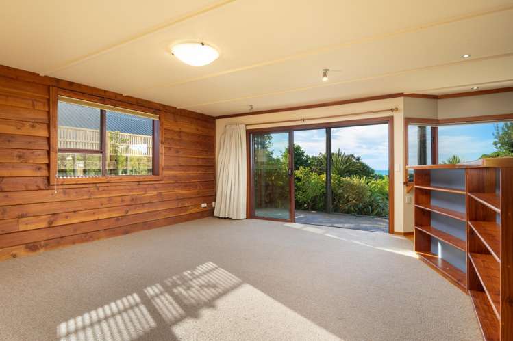 180 Rarangi Beach Road Rarangi_8