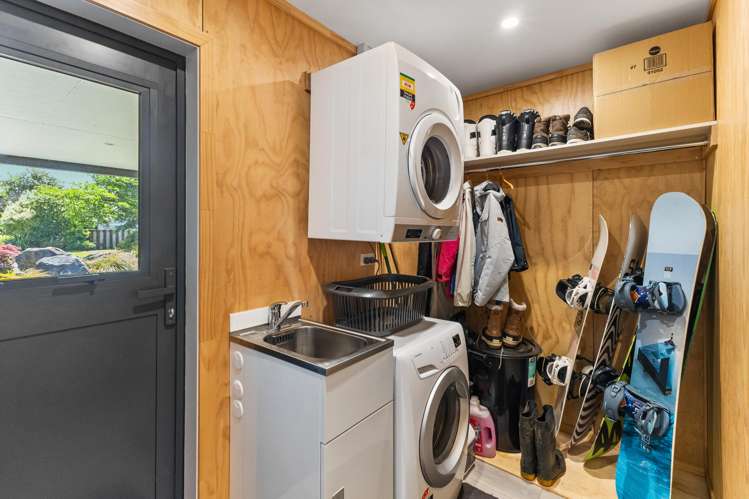 1 Awatea Place Ohakune_24