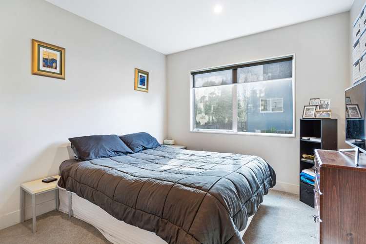 239a Meola Road Point Chevalier_14