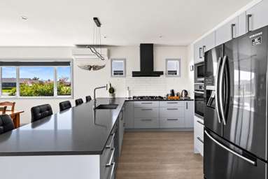 8 Lochhead Street_2
