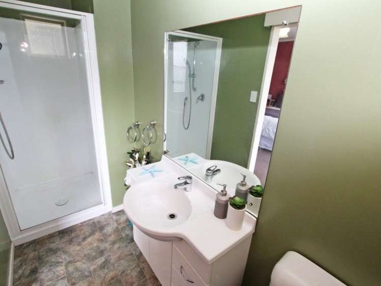 52 Discovery Drive Whitby_8