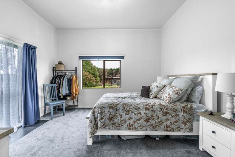 143 Flora Road East Makarewa_16