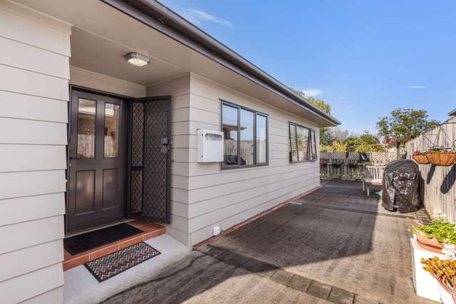 3 Russell Street Marton_1