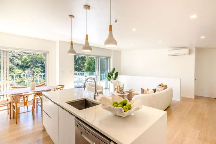 231 Ocean View Road Oneroa_3