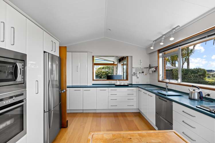 30 Upper Chelverton Drive Red Beach_7