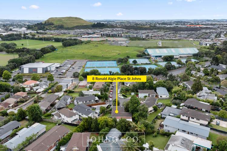 8 Ronald Algie Place Saint Johns_6