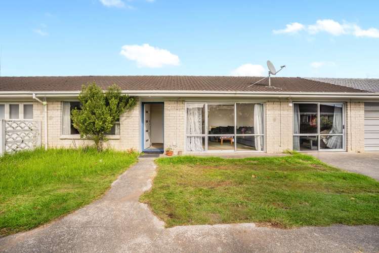 2/69 Rangitoto Road_1