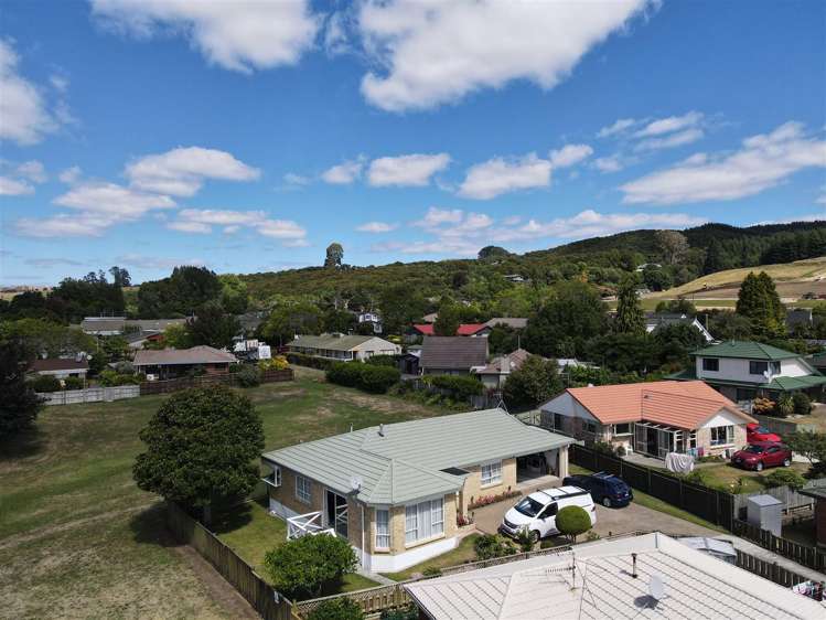 2B Hoyte Place Pukehangi_6